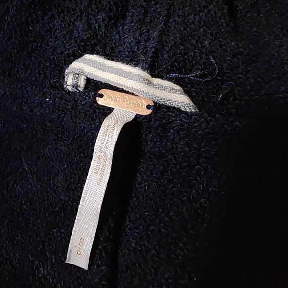 Free People White Black Layered Hoodie Acid Wash Denim Button Up Distressed Sz S - Picture 8 of 8